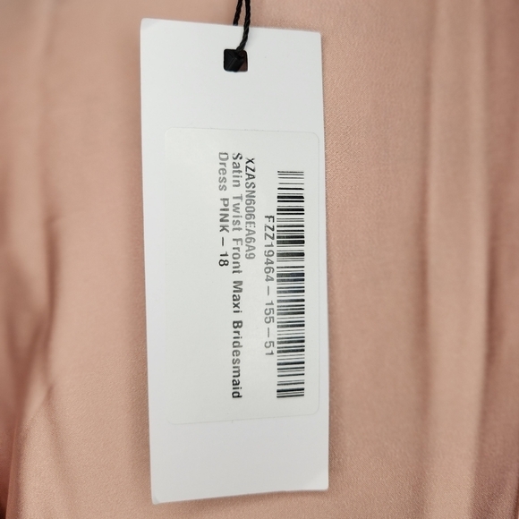 NWT pink long sleeve bridesmaids dress - Picture 9 of 11